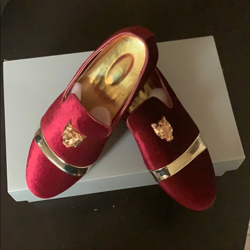 Casual Red Bottom Shoe